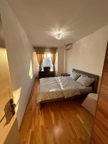 Apartament cu 3 camere semidecomandat, mobilat în Dristor