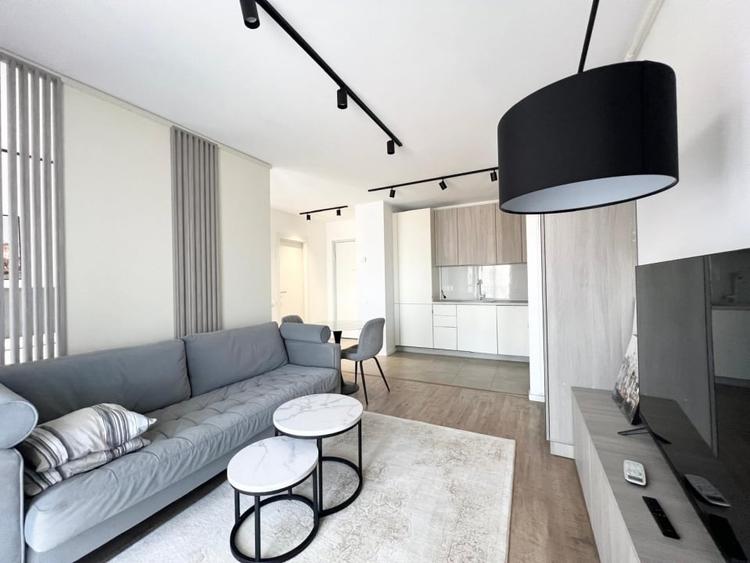 NOU / COMPLET MOBILAT SI UTILAT / BALCON / LOC PARCARE - 8
