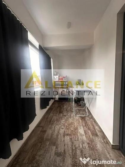Apartament cu 3 camere decomandat în Berceni