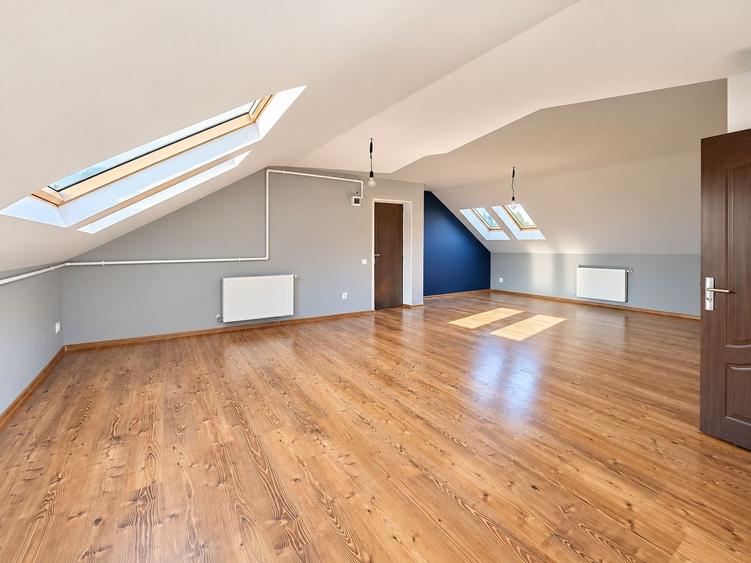 Apartament cu 2 camere semidecomandat în Florești
