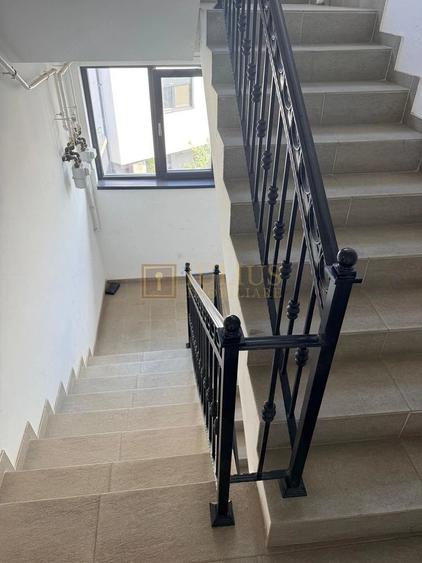 Apartament cu 3 camere decomandat în Braytim