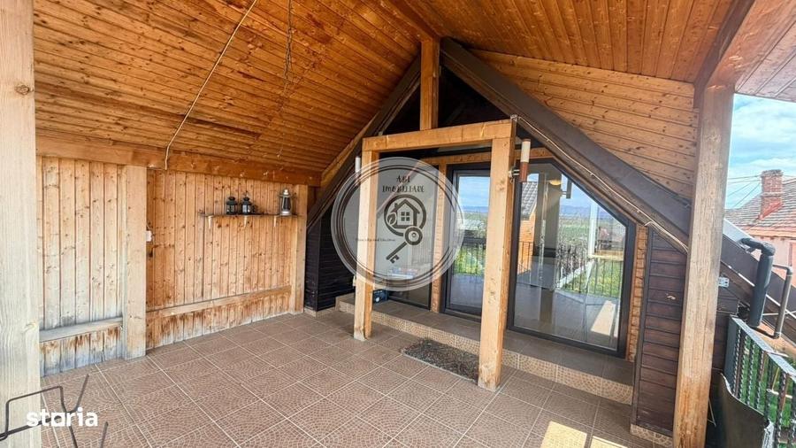 Casă cu 4 camere cu Teren 562 Mp în Hălchiu