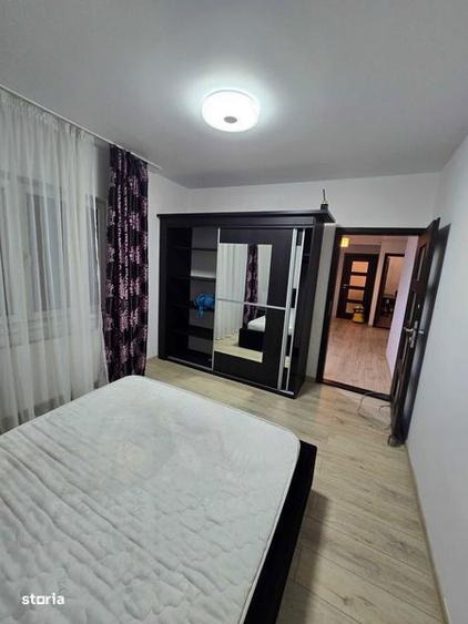 Apartament cu 3 camere decomandat, mobilat în Central