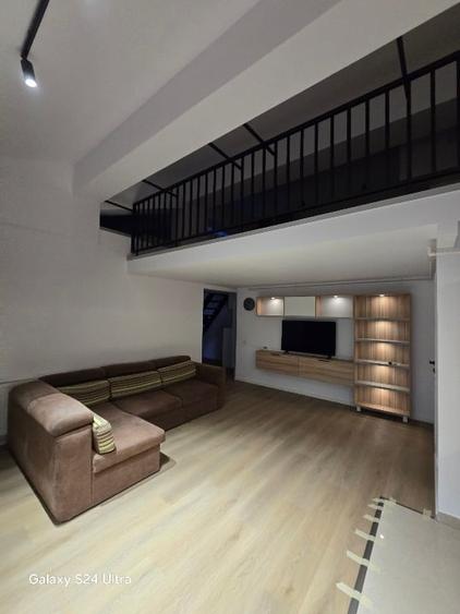 Apartament cu 3 camere decomandat, mobilat în Giurgiului