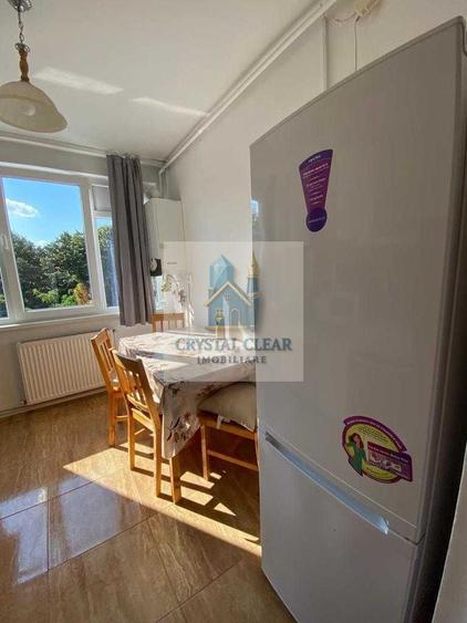 Apartament cu 2 camere semidecomandat în Cornișa