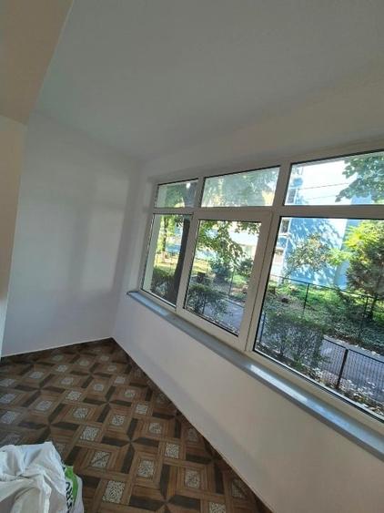 Apartament cu 2 camere decomandat în Apărătorii Patriei