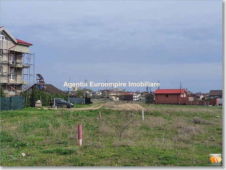 Teren Construcții intravilan de 4500 mp, în Periferie