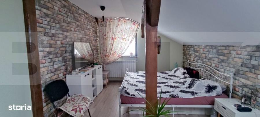 Casă cu 4 camere cu Teren 450 Mp în 1 Decembrie