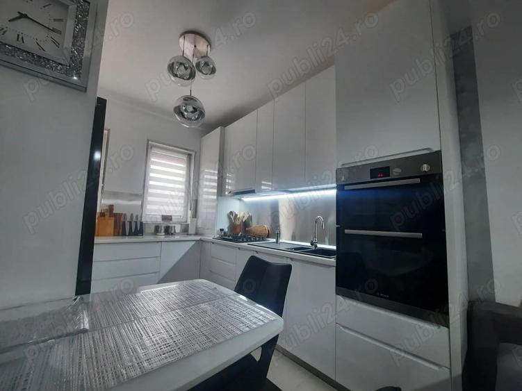 Direct proprietar - apartament cu gradina proprie, parcare privata si acces dublu in zona Dealuri - 10