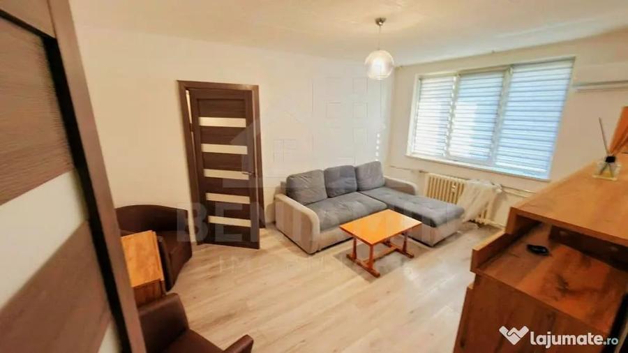 Apartament cu 2 camere semidecomandat în Calea București