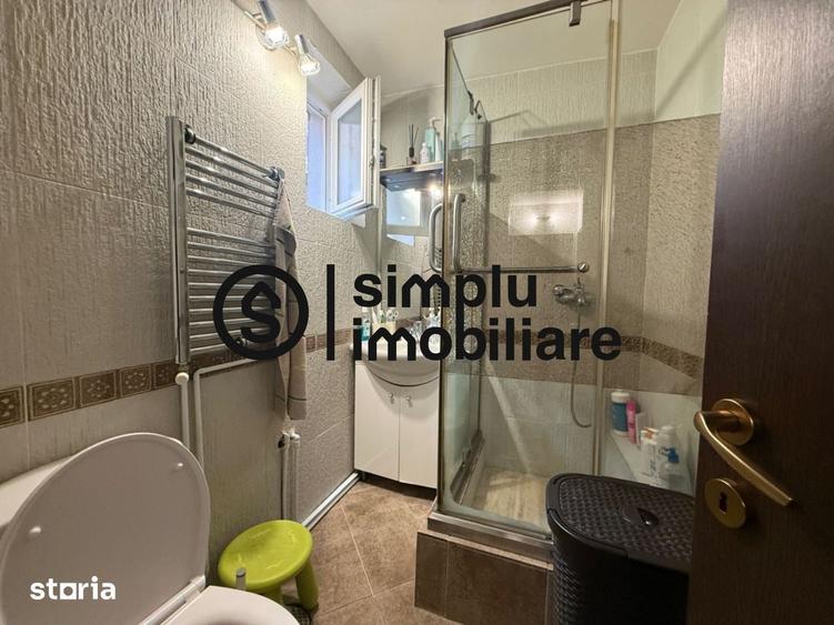 Apartament cu 3 camere decomandat în Rovine