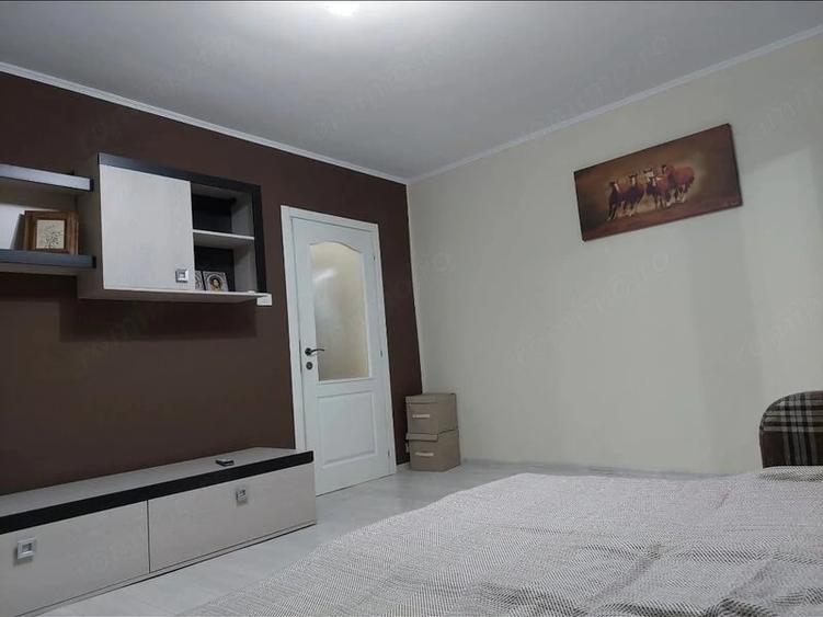Garsonieră decomandată în Panduri