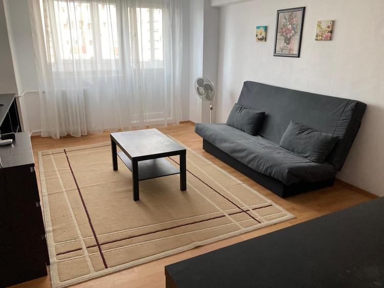 Apartament cu 2 camere semidecomandat în Brâncoveanu
