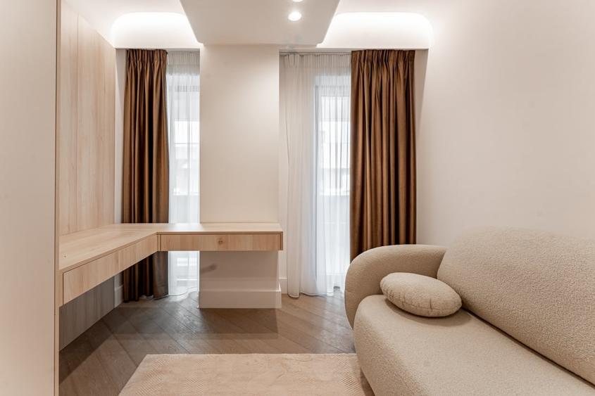 Apartament cu 3 camere decomandat, mobilat în Voluntari