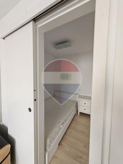 Garsonieră decomandată, mobilată în Banu Manta