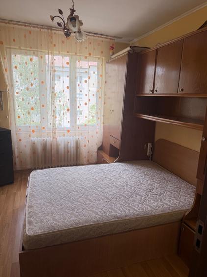 Chirie ap cu 4 camere - 7