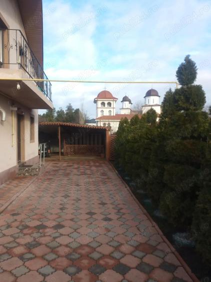 Casă cu Teren 400 Mp în Central