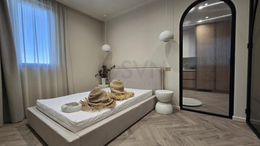 Garsonieră decomandată, mobilată în P-ța Unirii