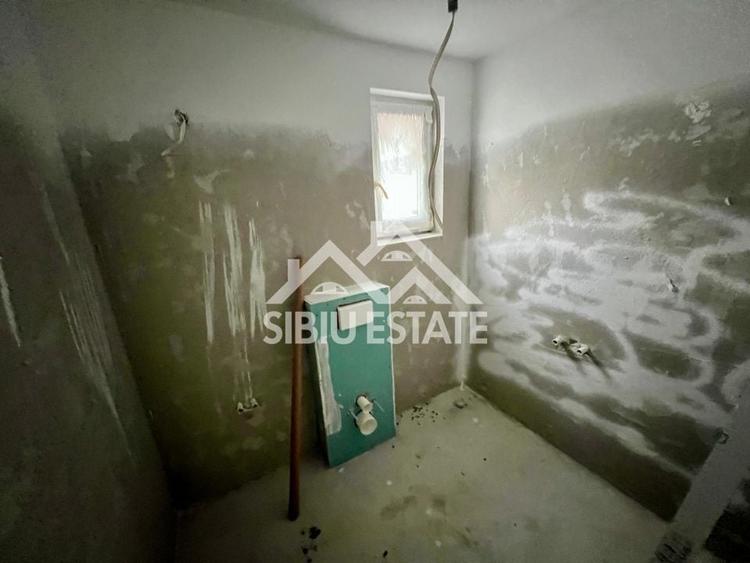 Duplex cu 4 camere cu Canalizare în Arhitecților - Calea Cisnădiei