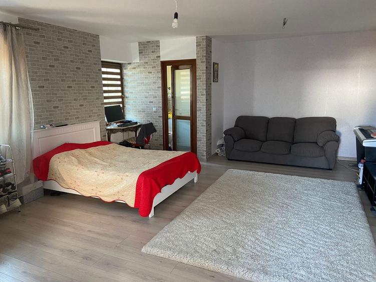 Duplex cu 5 camere cu Canalizare în Arhitecților - Calea Cisnădiei