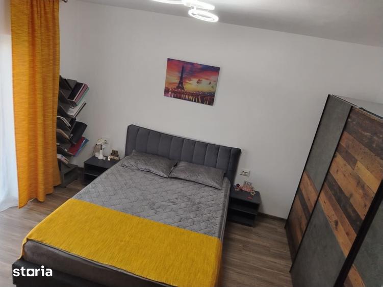 Casă cu 4 camere cu Teren 180 Mp în Chercea