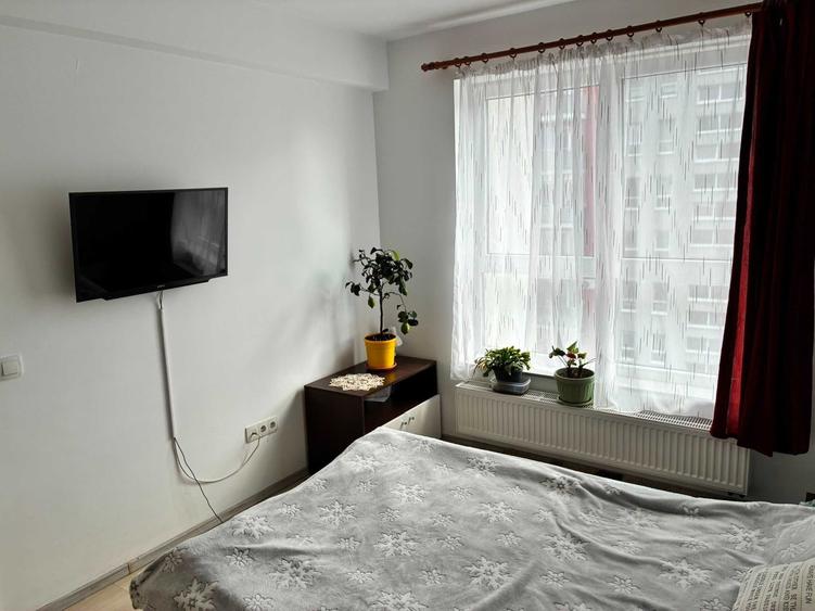 Apartament cu 2 camere decomandat în Avantgarden