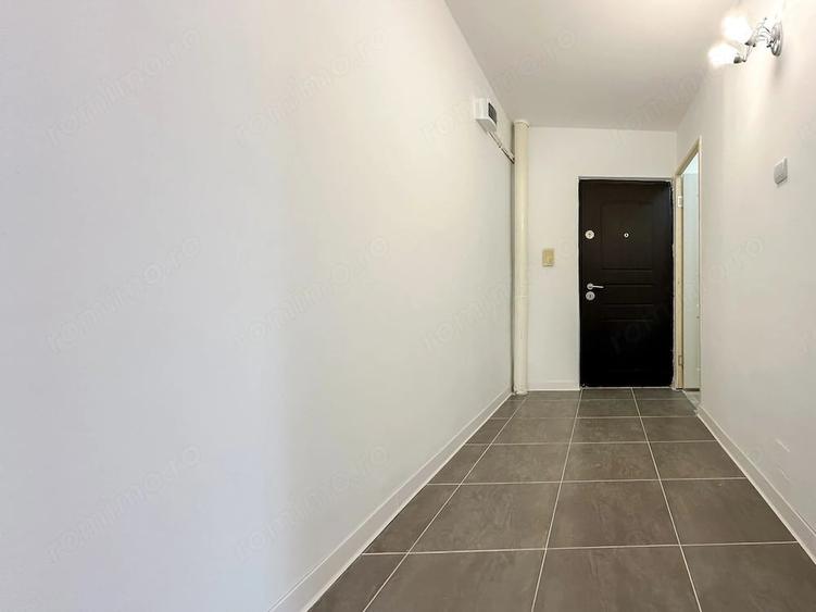 Apartament cu 2 camere semidecomandat în Baicului