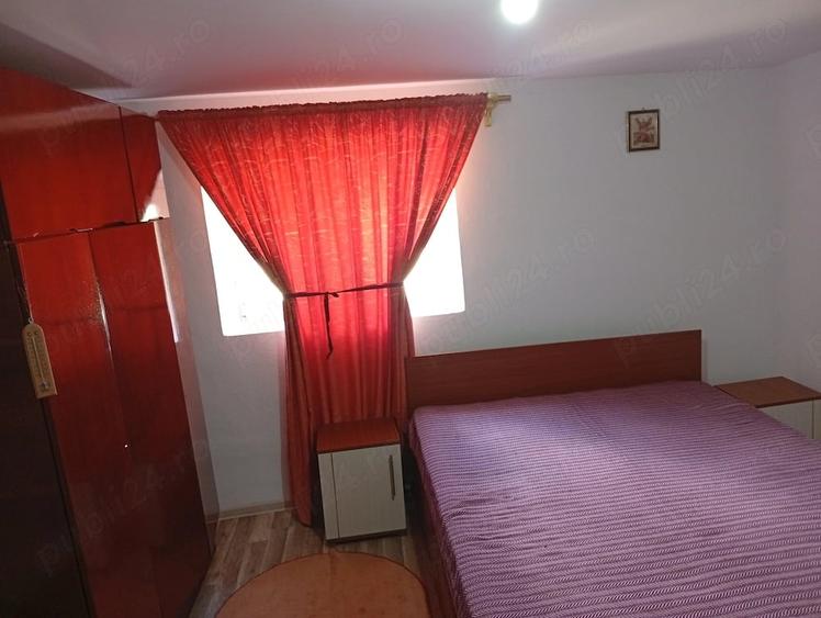 Casă cu 7 camere cu Teren 2300 Mp în Beștepe