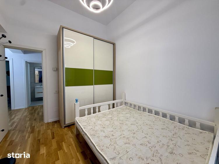 Casă cu 5 camere cu Teren 60 Mp în Central