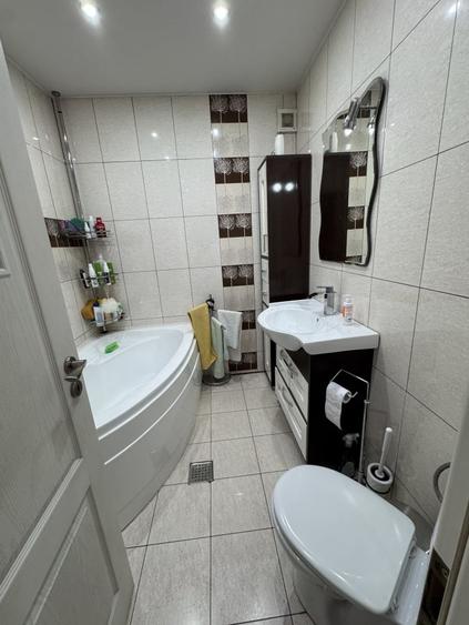 Casă individuală cu 4 camere cu Canalizare în Mărășești