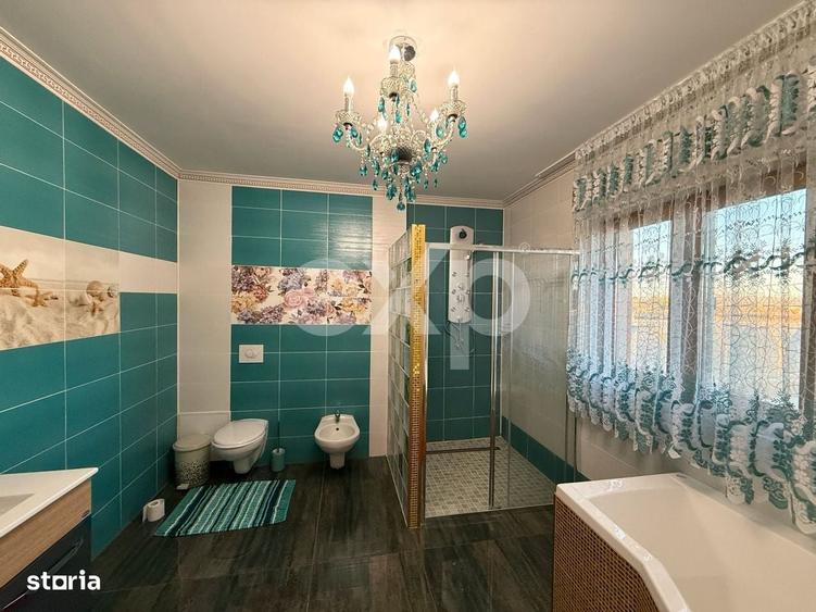 Casă cu 4 camere cu Teren 1019 Mp în Central
