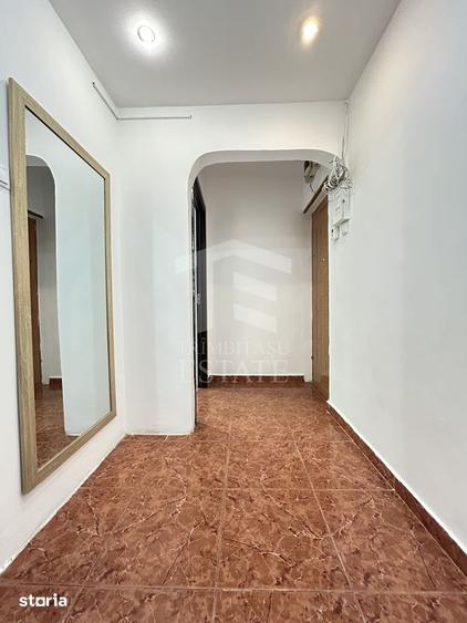 Apartament cu 3 camere semidecomandat în Tomis Nord