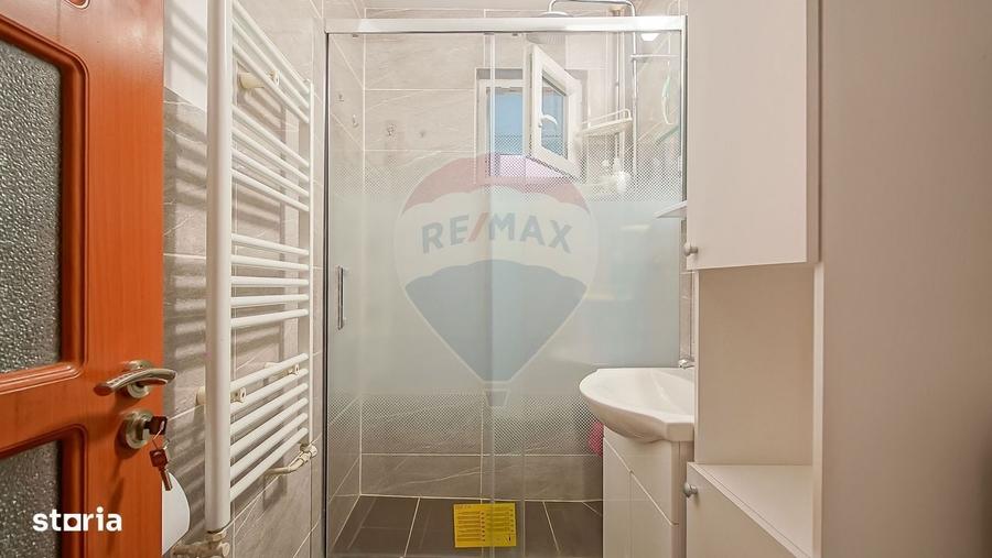 Apartament cu 2 camere semidecomandat în Est