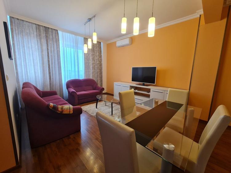 Apartament cu 2 camere decomandat în UTA