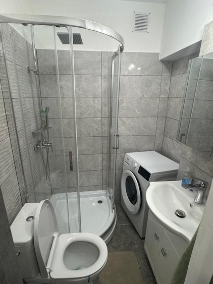 Garsonieră decomandată, mobilată în Floreasca