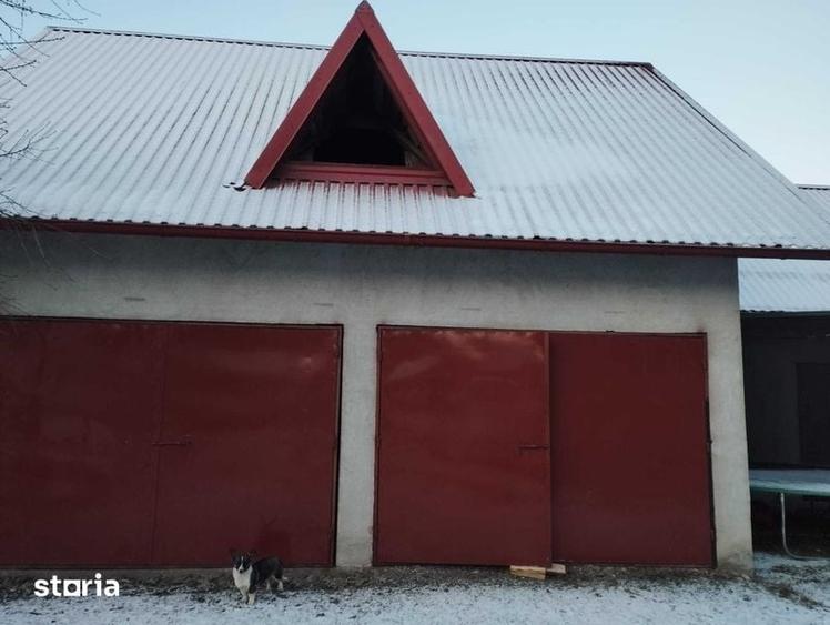 Casă cu 4 camere cu Teren 250 Mp în Central