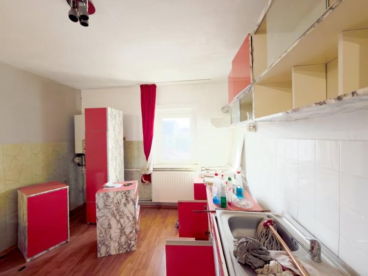 Apartament cu 2 camere semidecomandat, mobilat în Girocului