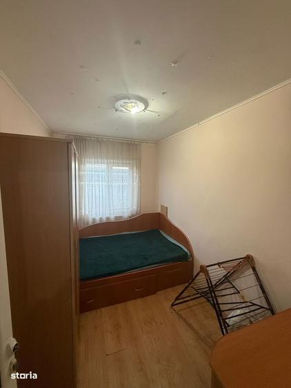 Apartament cu 3 camere decomandat în Păcurari — fotografia 3