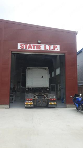 Spațiu comercial, de 400 mp, în Nord