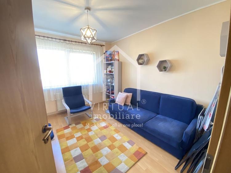 Apartament cu 3 camere decomandat, mobilat în Vasile Aaron