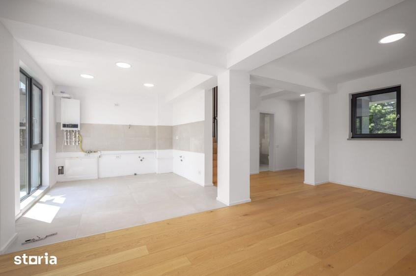 Casă cu 5 camere cu Teren 90 Mp în Central