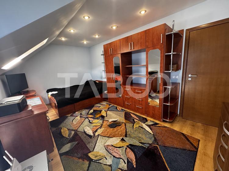 Duplex cu 5 camere cu Canalizare în Turnișor