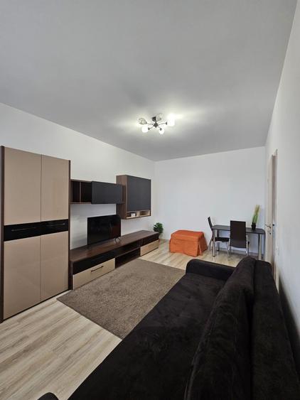 Apartament cu 2 camere decomandat în Militari