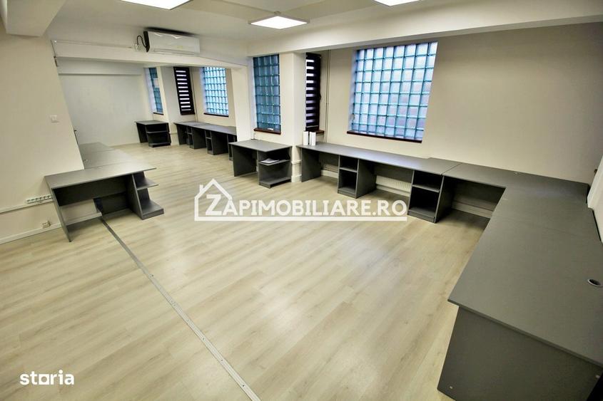 Spațiu comercial, de 160 mp, în Central