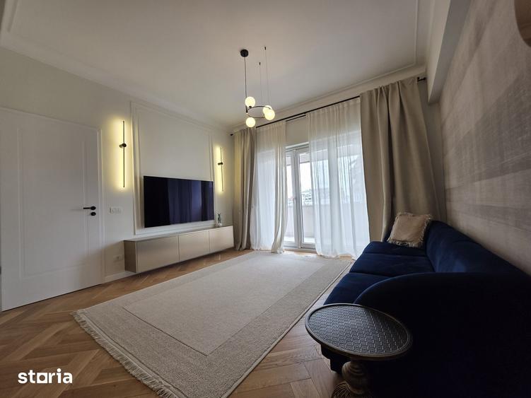 Apartament cu 3 camere în Victoriei