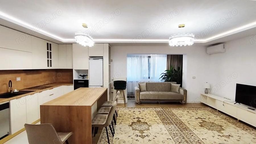 Apartament cu 3 camere decomandat, mobilat în Băneasa