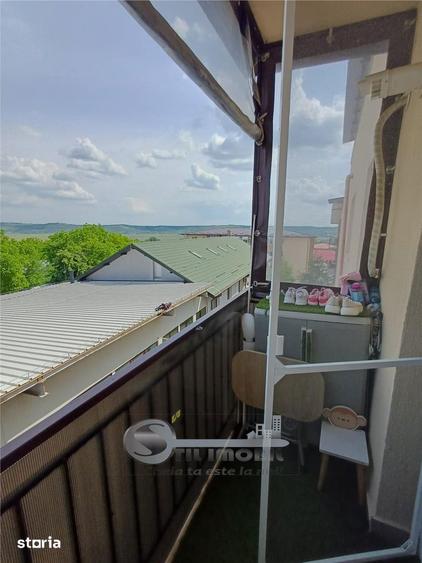 Apartament cu 2 camere decomandat, mobilat în Valea Lupului