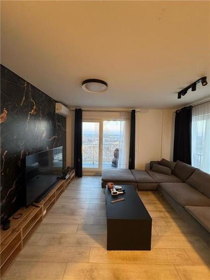 Apartament cu 3 camere decomandat în Mogoșoaia
