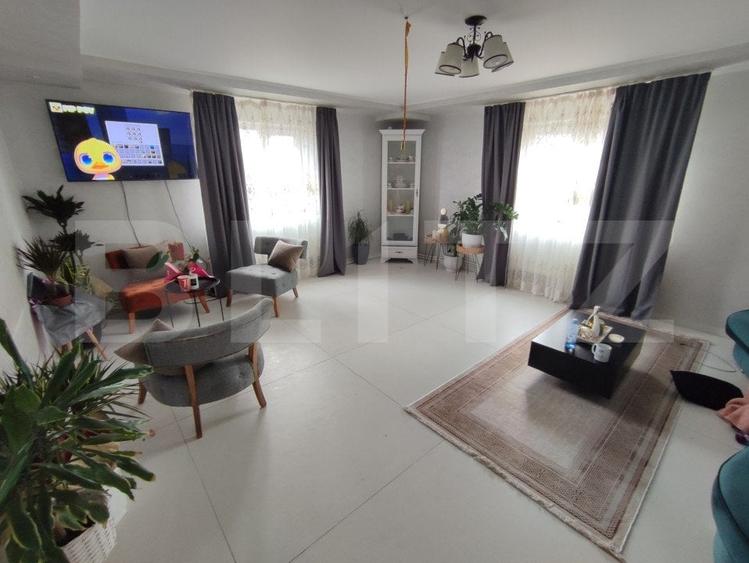 Casă individuală cu 5 camere cu Teren 970 Mp în Rădăuți