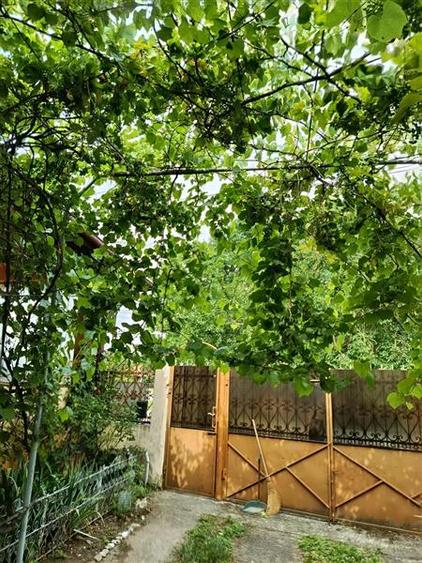 Casă cu 4 camere cu Teren 450 Mp în Ciolpani